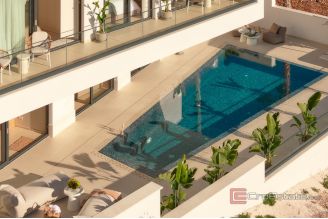 020 2035 132 Trogir luxury villa with a sea view sale