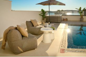 020 2035 132 Trogir luxury villa with a sea view sale