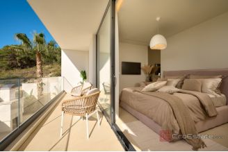 020 2035 132 Trogir luxury villa with a sea view sale