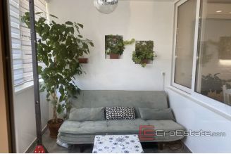 011 2037 43 Split modern two bedroom apartment for sale