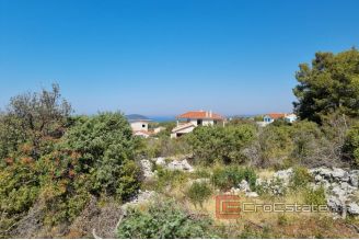 010 2031 100 Solta Building land with a project for sale