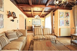 018 2026 103 Ciovo unique villa first row to the sea for sale