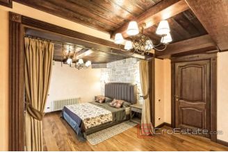 018 2026 103 Ciovo unique villa first row to the sea for sale