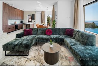 025 2022 385 rogoznica villa with pool and sea view for sale