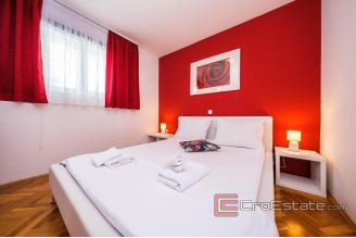 020 3456 30 island ciovo house with swimming pool for sale