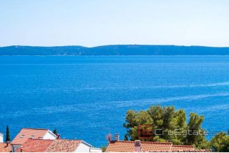 020 3456 30 island ciovo house with swimming pool for sale