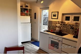 010 2031 101 Drvenik stone house with a sea view for sale