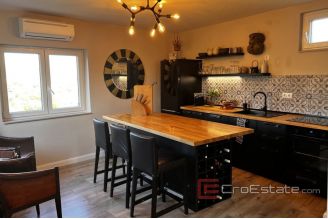 010 2031 101 Drvenik stone house with a sea view for sale