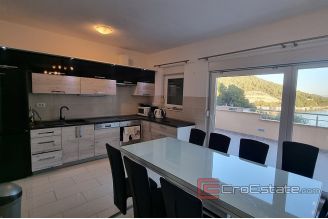 015 2041 68 Marina house with a sea view for sale