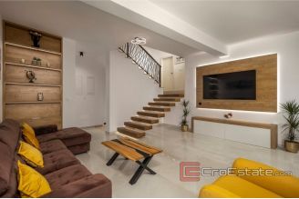 019 2018 245 Zadar newly built villa with a sea view for sale