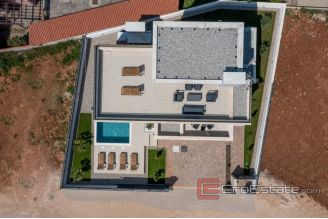 019 2018 245 Zadar newly built villa with a sea view for sale