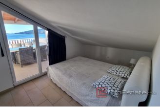 016 2041 69 Marina house with an open sea view for sale