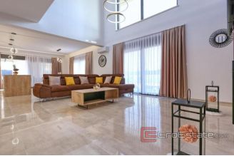 018 2018 246 Zadar newly built moder villa with swimming pool for sale