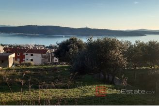 004 2031 105 Kastela building land with an open sea view for sale