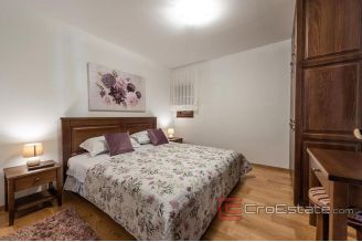 011 2043 95 Zadar stone house with pool for sale