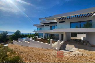 010 2021 366 omis luxury villa with sea view for sale