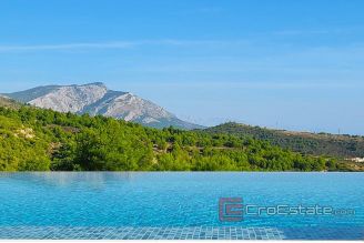 010 2021 366 omis luxury villa with sea view for sale