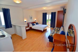 019 2021 367 makarska riviera apartment house first row to the sea for sale