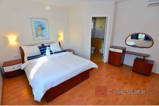 019 2021 367 makarska riviera apartment house first row to the sea for sale