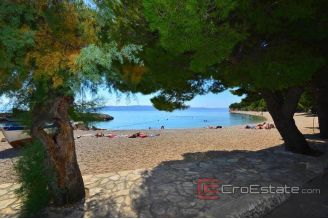 019 2021 367 makarska riviera apartment house first row to the sea for sale
