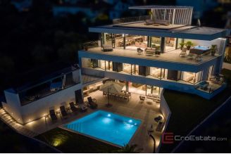 020 2021 369 sibenik luxury villa with sea view for sale