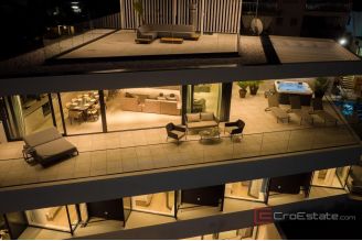 020 2021 369 sibenik luxury villa with sea view for sale