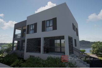 010 2035 138 Ciovo three story house with a sea view for sale