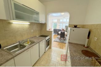 013 2036 91 Split Meje Tvo bedroom apartment on the ground floor for rent