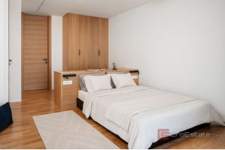 020 2031 108 Solta Luxury villa with pool and a sea vies for sale