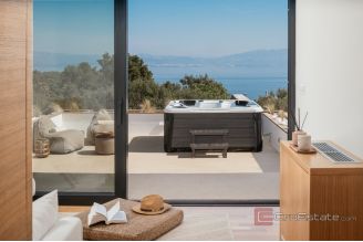 020 2031 108 Solta Luxury villa with pool and a sea vies for sale