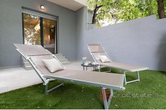 007 2036 94 Split Center Luxuriously decorated rooms for sale