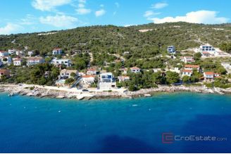 014 2022 400 rogoznica attractive new villa first row to the sea sale