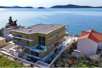 015 2022 400 rogoznica attractive villa first row to the sea sale