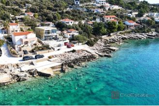 015 2022 400 rogoznica attractive villa first row to the sea sale