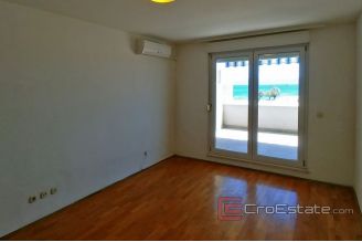014 5293 30 split znjan two bedroom apartment first row to the sea for rent
