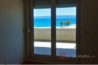 014 5293 30 split znjan two bedroom apartment first row to the sea for rent