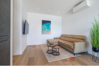 019 2022 376 trogir two bedroom apartment first row to the sea sale