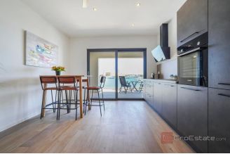 019 2022 376 trogir two bedroom apartment first row to the sea sale