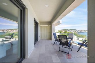 019 2022 376 trogir two bedroom apartment first row to the sea sale