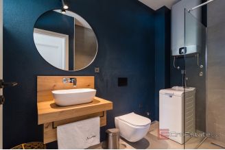 017 2026 107 Island of Brac House with pool and a sea view for sale