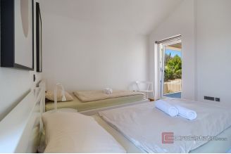 017 2026 107 Island of Brac House with pool and a sea view for sale