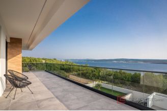 020 2026 109 Crikvenica Luxury villa with a pool and a sea view for sale