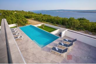 020 2026 109 Crikvenica Luxury villa with a pool and a sea view for sale