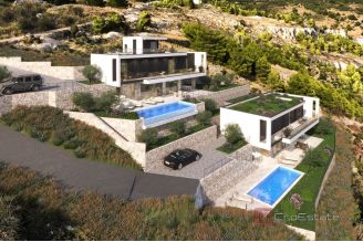 010 2022 389 Omis villa with pool for sale1