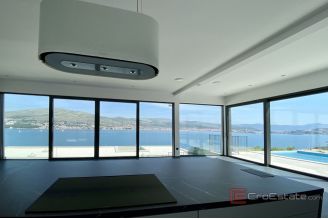 014 5030 30c Ciovo newly built villa with pool for sale