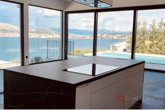 014 5030 30c Ciovo newly built villa with pool for sale