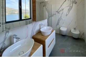 014 5030 30c Ciovo newly built villa with pool for sale