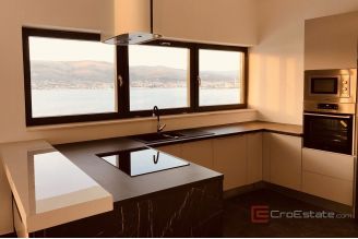 016 5030 30d Ciovo newly built villa with pool for sale