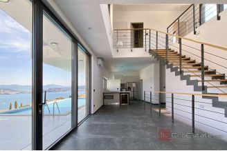 016 5030 30d Ciovo newly built villa with pool for sale