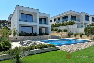 020 2022 392 rogoznica newly built villa with sea view for sale
